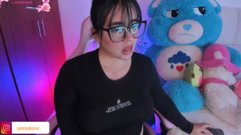 Snapshot of impersy_ chatting on December 2025 07:40:02 PM Persekore online show from December 2025 07:40:02 PM