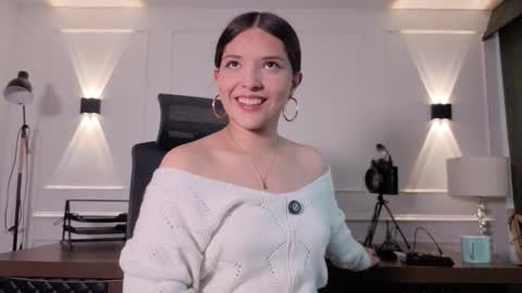 Karen  online show from March 2026 07:41:01 PM