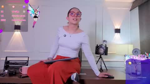 Karen  online show from March 2026 06:44:02 PM