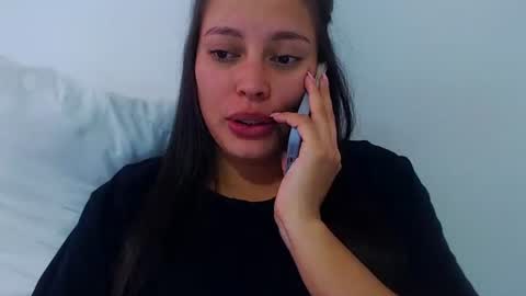 imsweetlips online show from June 2026 08:01:01 PM
