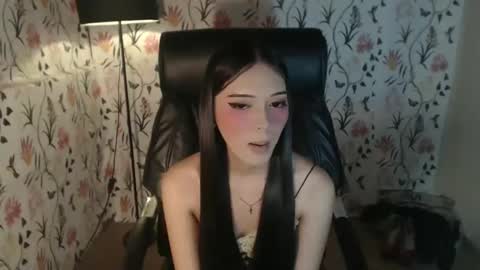 Snapshot of imyourlegalbaby chatting on March 2025 11:47:02 AM Aki online show from March 2025 11:47:02 AM