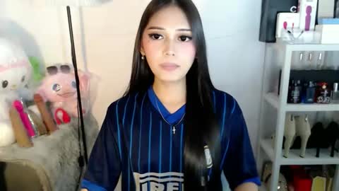 Snapshot of imyourlegalbaby chatting on April 2026 02:44:02 PM Aki online show from April 2026 02:44:02 PM