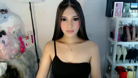 Snapshot of imyourlegalbaby chatting on May 2026 11:18:01 AM Aki online show from May 2026 11:18:01 AM