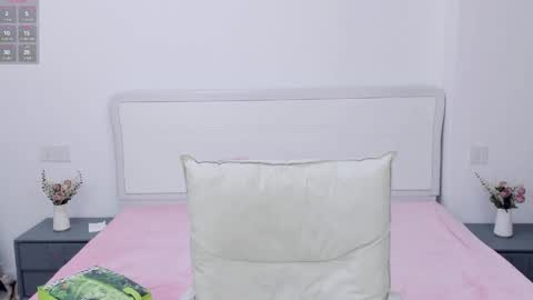 Ina online show from April 2026 04:26:01 PM