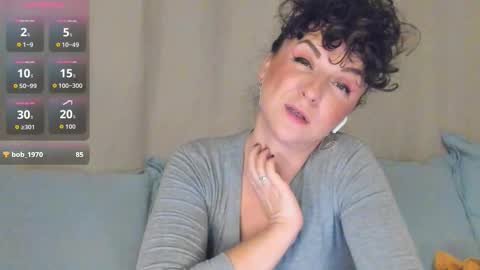 Snapshot of inakush chatting on October 2025 01:30:01 AM Ina Kush online show from October 2025 01:30:01 AM