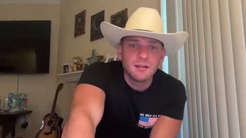 Inmate1993 online show from May 2026 05:32:02 PM