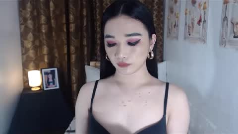 Snapshot of indestructabletrixie chatting on January 2025 11:34:02 PM indestructabletrixie online show from January 2025 11:34:02 PM