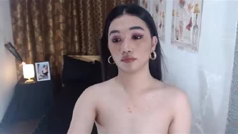 Snapshot of indestructabletrixie chatting on February 2025 03:11:02 AM indestructabletrixie online show from February 2025 03:11:02 AM