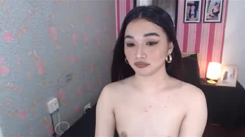 Snapshot of indestructabletrixie chatting on February 2025 12:51:02 PM indestructabletrixie online show from February 2025 12:51:02 PM