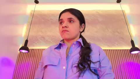 Indi Catalina online show from October 2025 12:02:02 PM