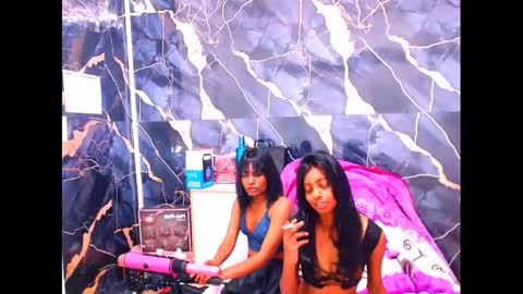 Snapshot of indian_sexybtx chatting on November 2025 08:03:02 AM indian_sexybtx online show from November 2025 08:03:02 AM