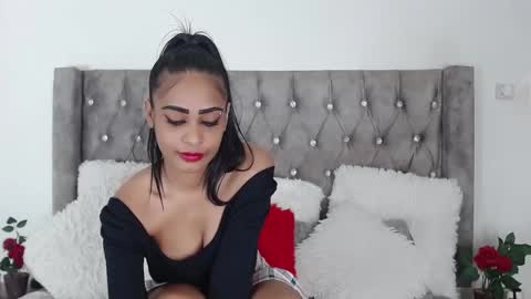 Snapshot of indian_swaggerliciousx chatting on February 2025 06:46:01 PM Jazmin online show from February 2025 06:46:01 PM