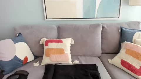 Snapshot of indianacooper chatting on March 2025 05:50:02 PM IndianaCooper - Showtimes - Mon-Fri 12pm and 930PM CST SatSun 930pm CST online show from March 2025 05:50:02 PM