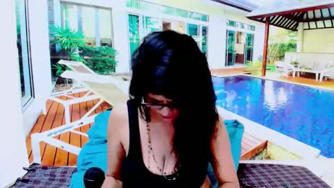 Femiez online show from January 2025 05:59:02 AM