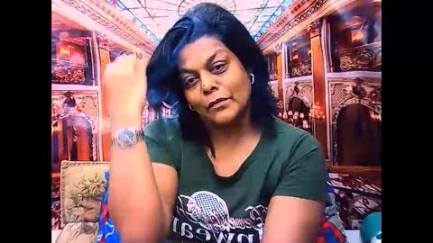 indiancherrypie online show from November 2025 05:50:01 AM