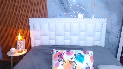 Snapshot of indiancutiie chatting on January 2025 07:48:01 PM LITTLE AINHOA online show from January 2025 07:48:01 PM