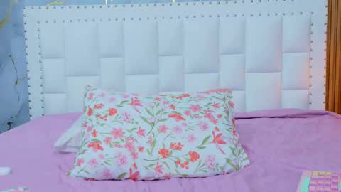 Snapshot of indiancutiie chatting on October 2025 07:45:01 PM LITTLE AINHOA online show from October 2025 07:45:01 PM