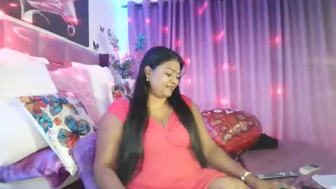 Snapshot of indiandelia chatting on February 2025 09:38:01 PM indiandelia online show from February 2025 09:38:01 PM