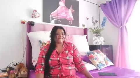 Snapshot of indiandelia chatting on February 2025 10:17:02 AM indiandelia online show from February 2025 10:17:02 AM