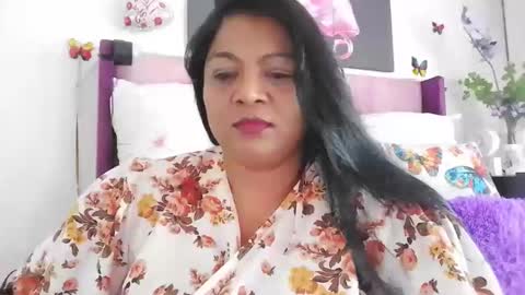 Snapshot of indiandelia chatting on February 2025 07:01:02 AM indiandelia online show from February 2025 07:01:02 AM