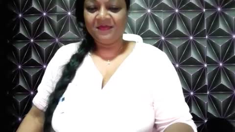 Snapshot of indiandelia chatting on September 2025 03:39:02 AM indiandelia online show from September 2025 03:39:02 AM