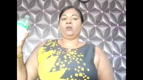 Snapshot of indiandelia chatting on February 2026 12:41:01 PM indiandelia online show from February 2026 12:41:01 PM