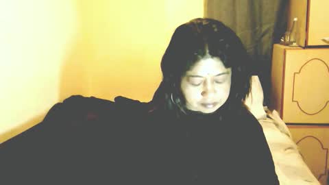 indianpleasures21 online show from April 2026 01:33:01 AM