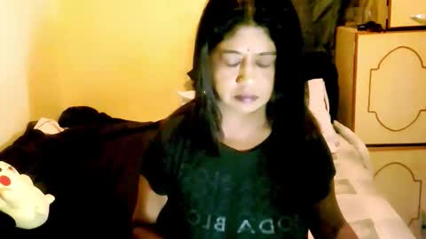 indianpleasures21 online show from April 2026 06:55:01 PM