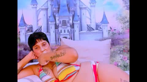 roxy online show from February 2025 06:35:01 PM