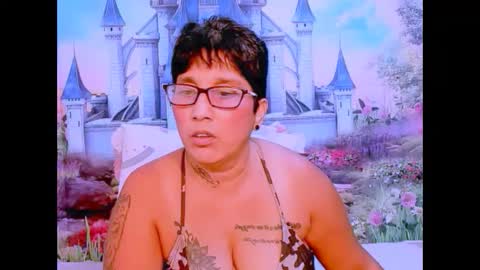 roxy online show from February 2025 07:12:02 PM