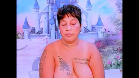 roxy online show from February 2025 09:25:02 PM