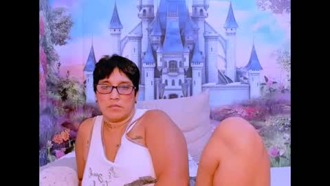 roxy online show from February 2025 01:02:02 AM