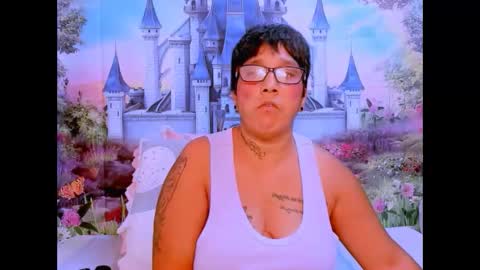 roxy online show from March 2025 07:01:02 PM