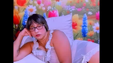 roxy online show from October 2025 07:00:01 PM