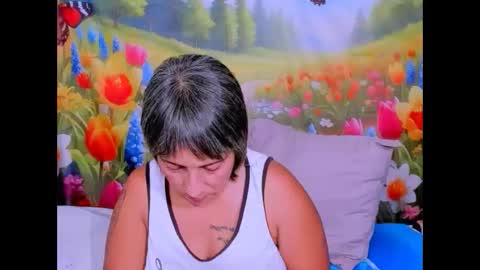 Snapshot of indianroxy27 chatting on January 2026 09:20:01 PM indianroxy27 online show from January 2026 09:20:01 PM