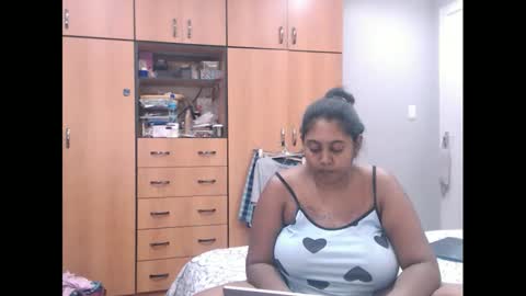 indianruby21 online show from February 2025 07:27:02 PM