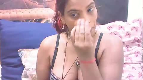 indiansexyass4u2luv online show from February 2025 02:57:01 PM