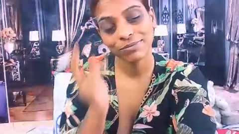 indiansexyass4u2luv online show from May 2026 05:14:01 AM