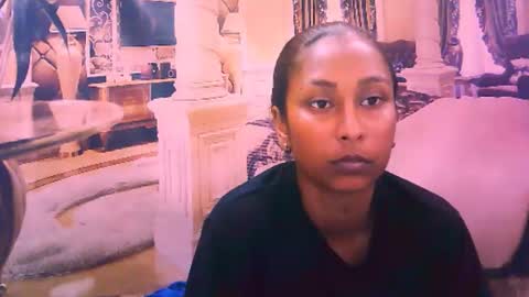 Snapshot of indiansexybutt4u2luv chatting on January 2026 11:13:01 AM indiansexybutt4u2luv online show from January 2026 11:13:01 AM