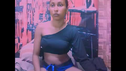Snapshot of indiansexybutt4u2luv chatting on January 2026 06:51:02 AM indiansexybutt4u2luv online show from January 2026 06:51:02 AM