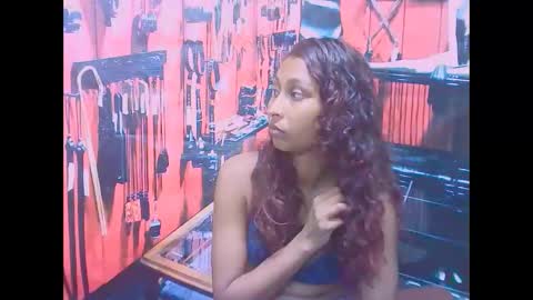 Snapshot of indiansexybutt4u2luv chatting on January 2026 06:50:02 AM indiansexybutt4u2luv online show from January 2026 06:50:02 AM