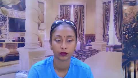 Snapshot of indiansexybutt4u2luv chatting on February 2026 05:49:02 AM indiansexybutt4u2luv online show from February 2026 05:49:02 AM