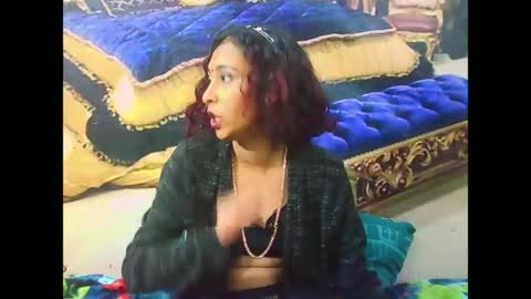 Snapshot of indiansexybutt4u2luv chatting on July 2026 07:23:02 AM indiansexybutt4u2luv online show from July 2026 07:23:02 AM