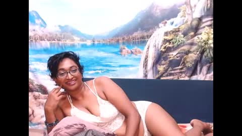 Shreya online show from February 2025 03:56:01 AM