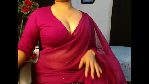 tina online show from May 2026 09:11:02 PM