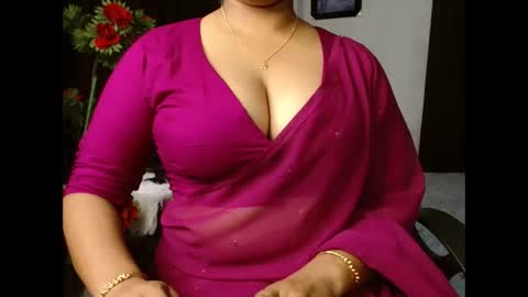 tina online show from May 2026 06:56:02 PM