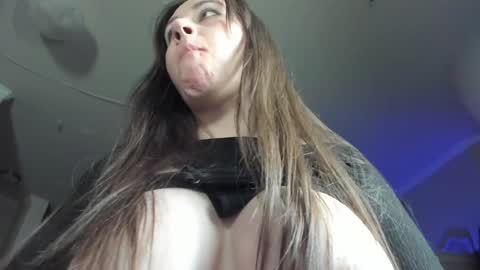 Snapshot of indierose chatting on December 2024 11:00:01 AM Indie or Rose or Indie Rose or Goddess online show from December 2024 11:00:01 AM