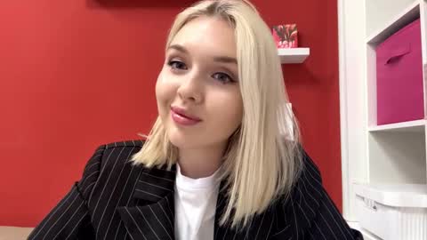 indiesimmons online show from March 2026 03:37:02 PM