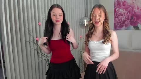 Kim and Sam online show from April 2026 08:02:02 AM