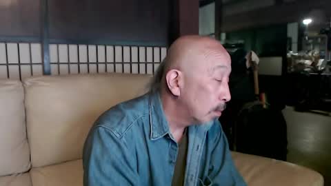 Ash online show from May 2026 04:30:01 AM